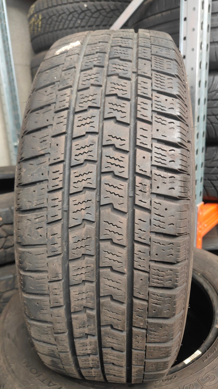 215/65r16c Goodyear 50€ per stuk met montage en balanceren