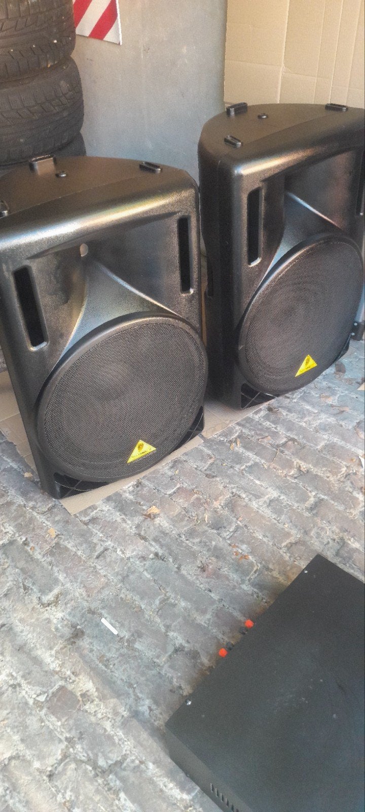 Passive boxen Behringer B215XL, Audio, Tv en Foto, Luidsprekerboxen, Ophalen