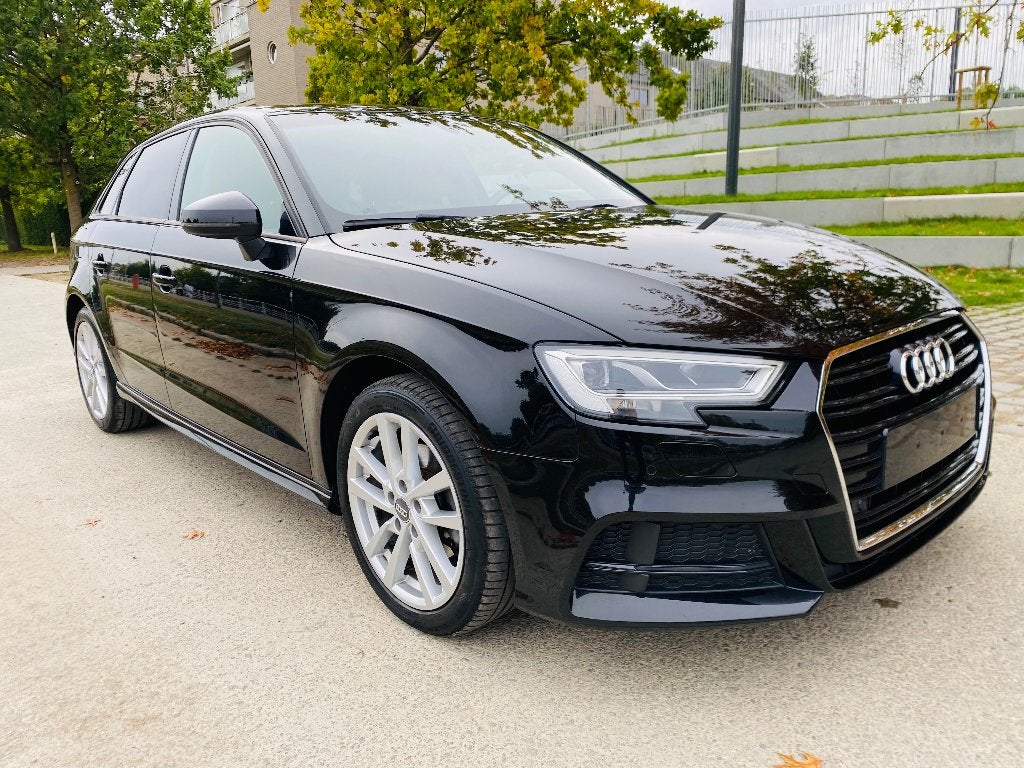 Audi A3 Sline CNG 2020 S tronic 85000km 1er prop boîte auto, Autos, Cuir, Euro 6, Entretenue par le concessionnaire, 5 portes