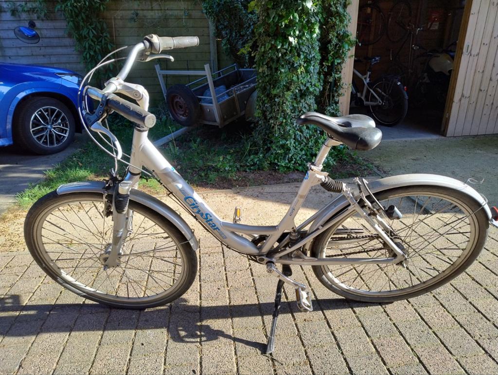 Grijze damesfiets, Ophalen, Gebruikt, Overige merken, Versnellingen