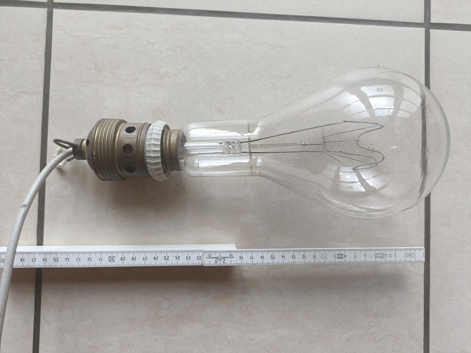 Grote gloeilamp 1000 watt, Ophalen, Gloeilamp