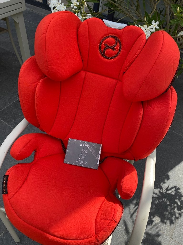 CYBEX Solution Z i-Fix Plus-autostoel, rood, 3-12 jaar, Kinderen en Baby's, Autostoeltjes, Zo goed als nieuw, Overige merken, 0 t/m 10 kg