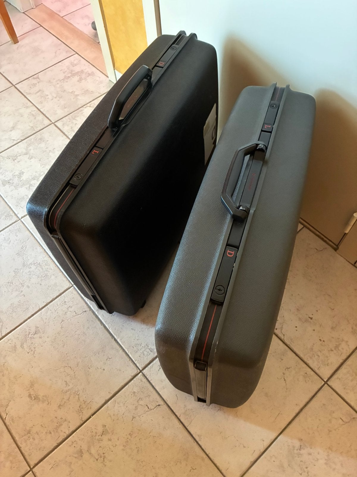 Samsonite, Handtassen en Accessoires, Koffers, Ophalen, Uitschuifbare handgreep, 50 tot 60 cm, Hard kunststof