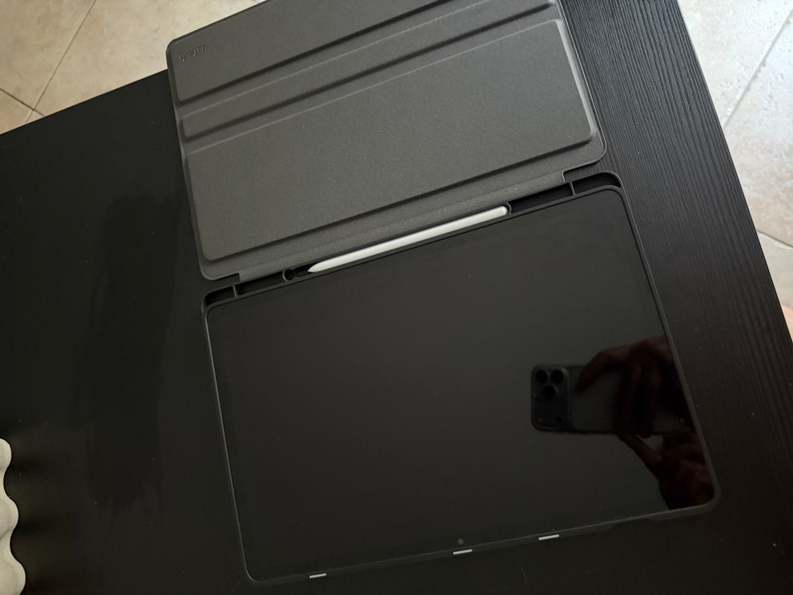 Tablette samsung S10FE+, Informatique & Logiciels, Housses pour tablettes, Enlèvement, Comme neuf