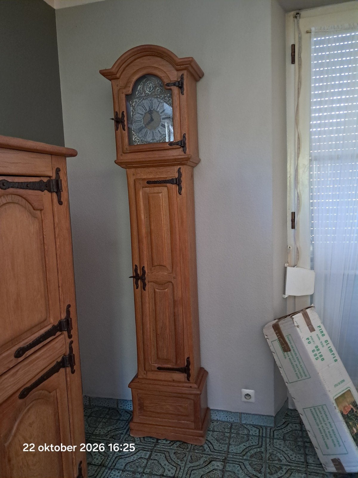 mooie oude staanklok in eiken kast, Antiek en Kunst, Ophalen