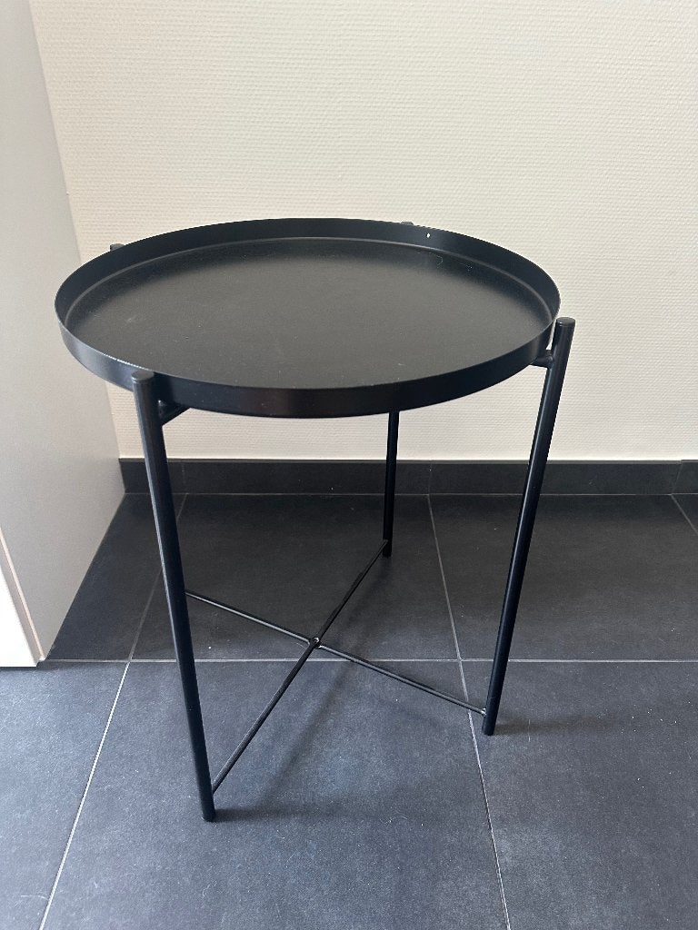 Ikea Gladom Bijzettafel zwart, Minder dan 55 cm, Gebruikt, Metaal of Aluminium, Rond