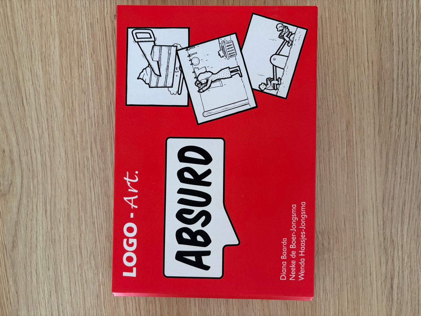 Logo-art Absurd, Ophalen, Zo goed als nieuw