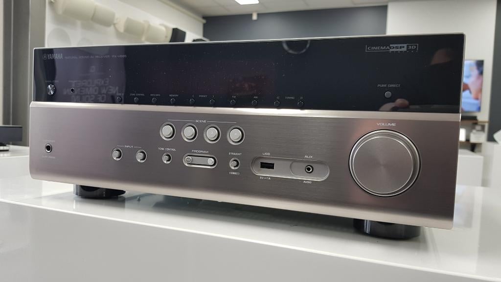 Te koop mooie Yamaha musiccast versterker Rx-V685 titanium, Audio, Tv en Foto, Ophalen, Yamaha, Zo goed als nieuw, 120 watt of meer