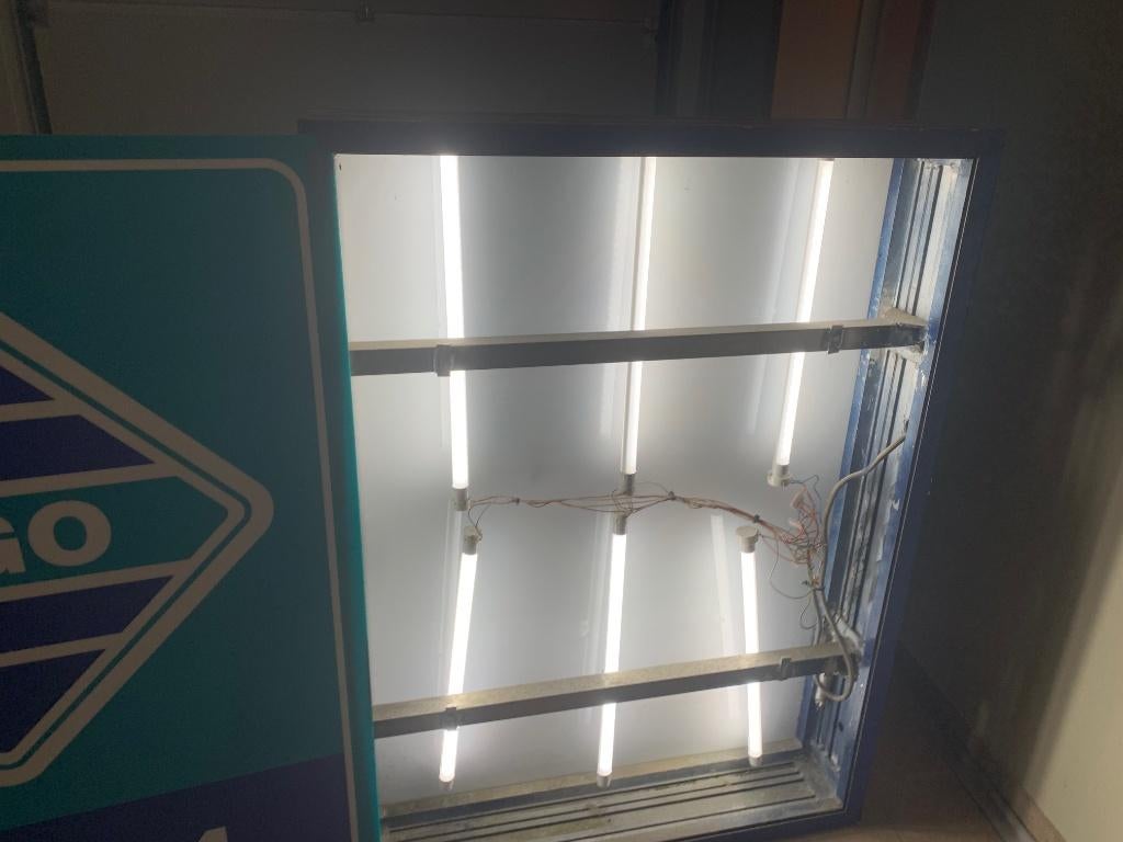 lichtreclame dubbelzijdig zichtbaar, Clubhuis, Ophalen, Zo goed als nieuw, Reclamebord