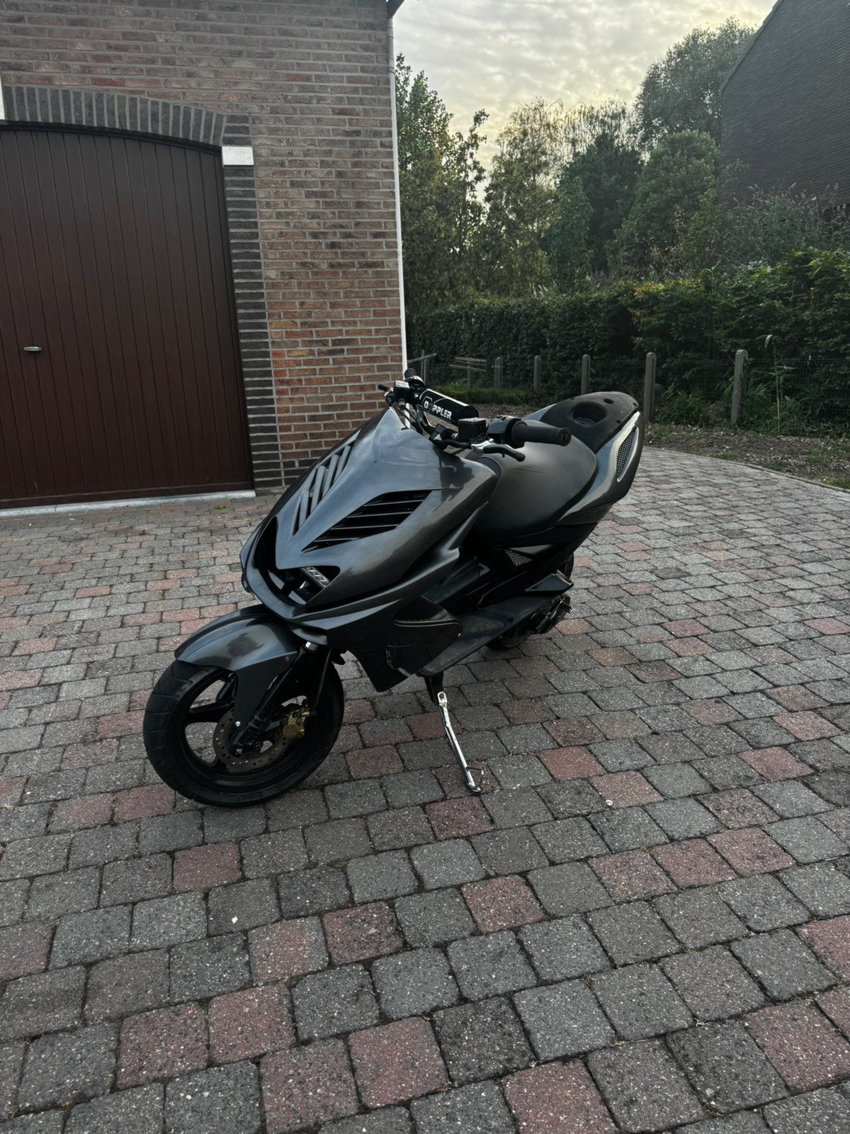 Yamaha aerox, Vélos & Vélomoteurs, Scooters | Yamaha, Aerox, 70 cm³, Classe B (45 km/h), Enlèvement