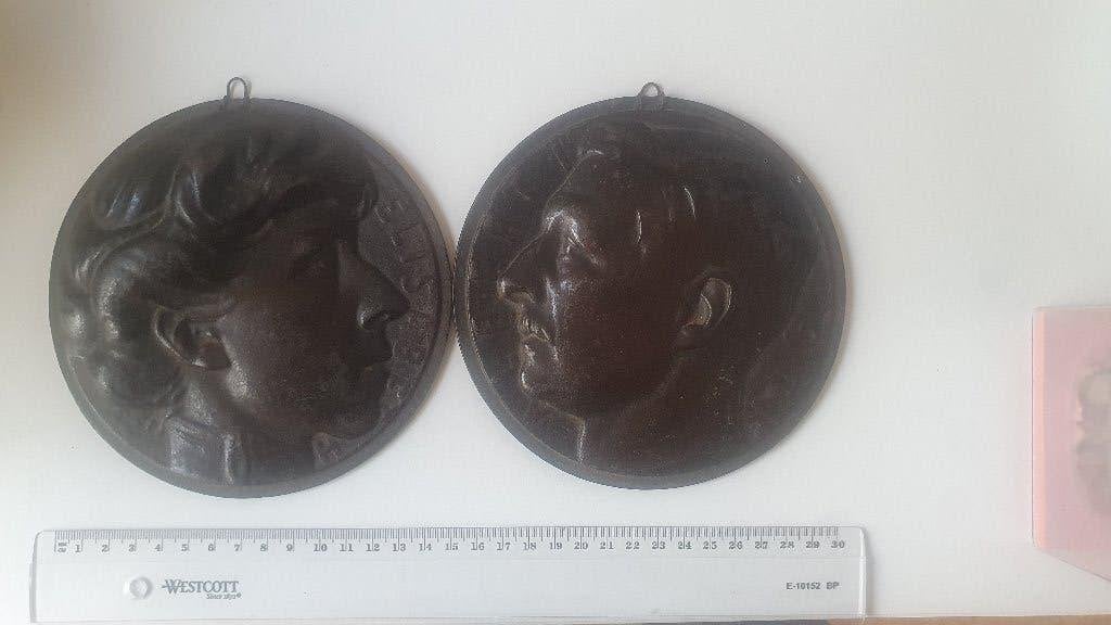 PAIRE DE MÉDAILLES ALBERT/ELISABETH, Collections, Enlèvement, Ruban, Médaille ou Ailes