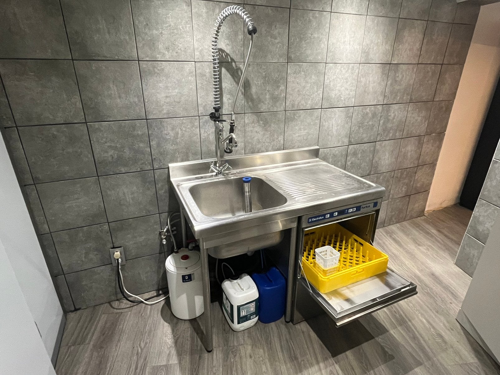 Electrolux Professional Glazenwasser + inox spoeltafel, Ophalen, Gebruikt, Wassen en Drogen
