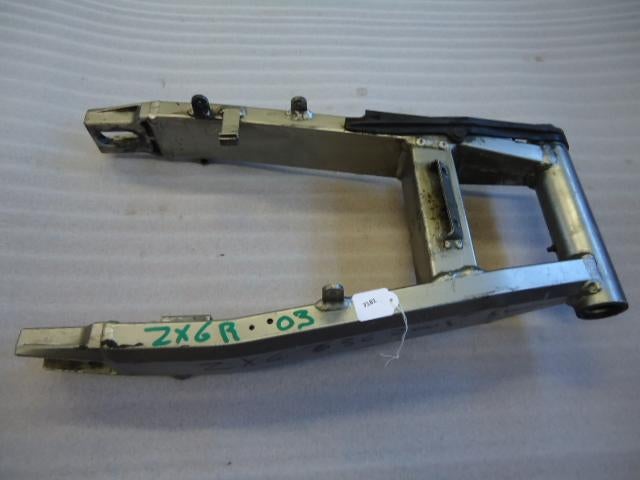 ZX6R 2003 - 2004 Kawasaki Achterbrug D1-10107