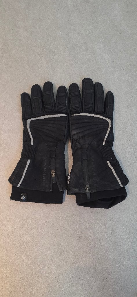 Motorhandschoenen, Motoren, Ophalen