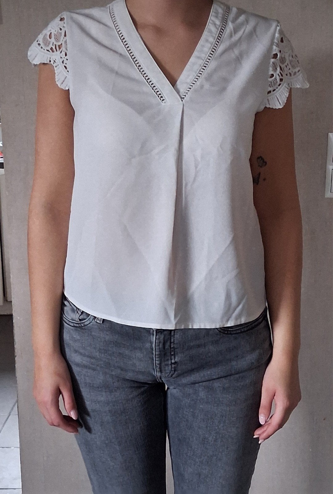 topje met kort kanten mouwtjes, Vêtements | Femmes, Manches courtes, Taille 38/40 (M), Comme neuf, Enlèvement