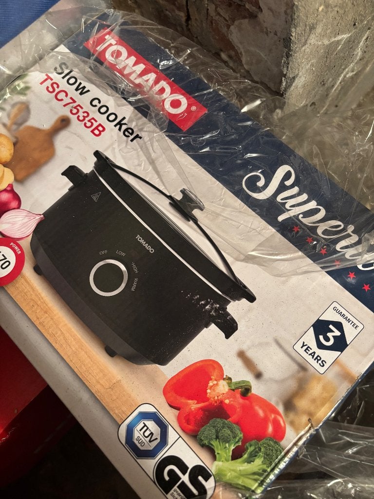 Slowcooker Tomado, Elektronische apparatuur, Ophalen of Verzenden, Nieuw