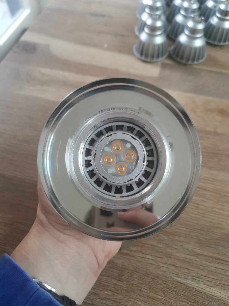 Castorama, 15 inbouwspots perfecte staat, Huis en Inrichting, Lampen | Spots, Led, Metaal of Aluminium, Ophalen of Verzenden, Zo goed als nieuw