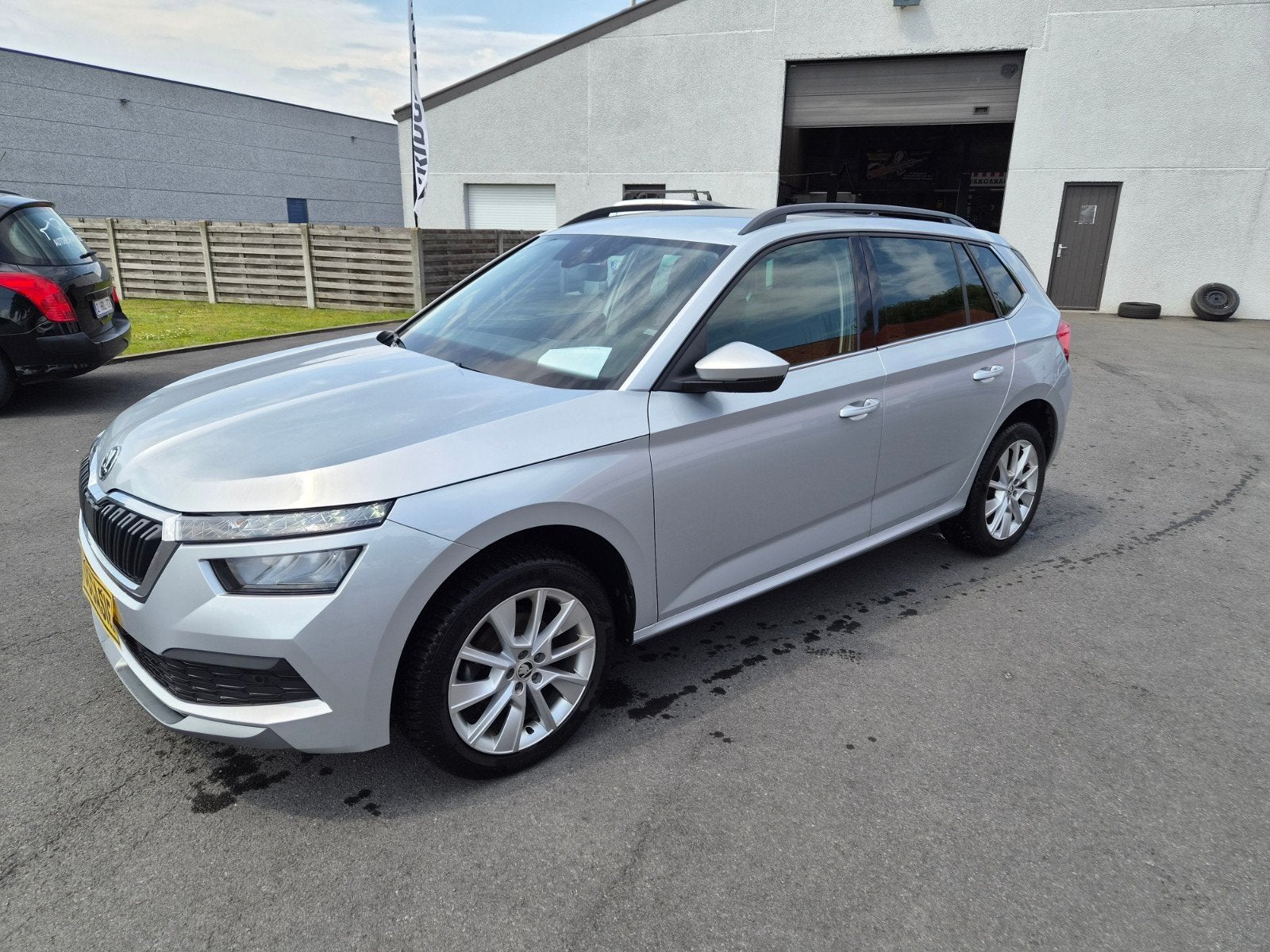 skoda kamiq 1.0 85kw, Auto's, Skoda, Stof, Zwart, Bedrijf, 5 zetels