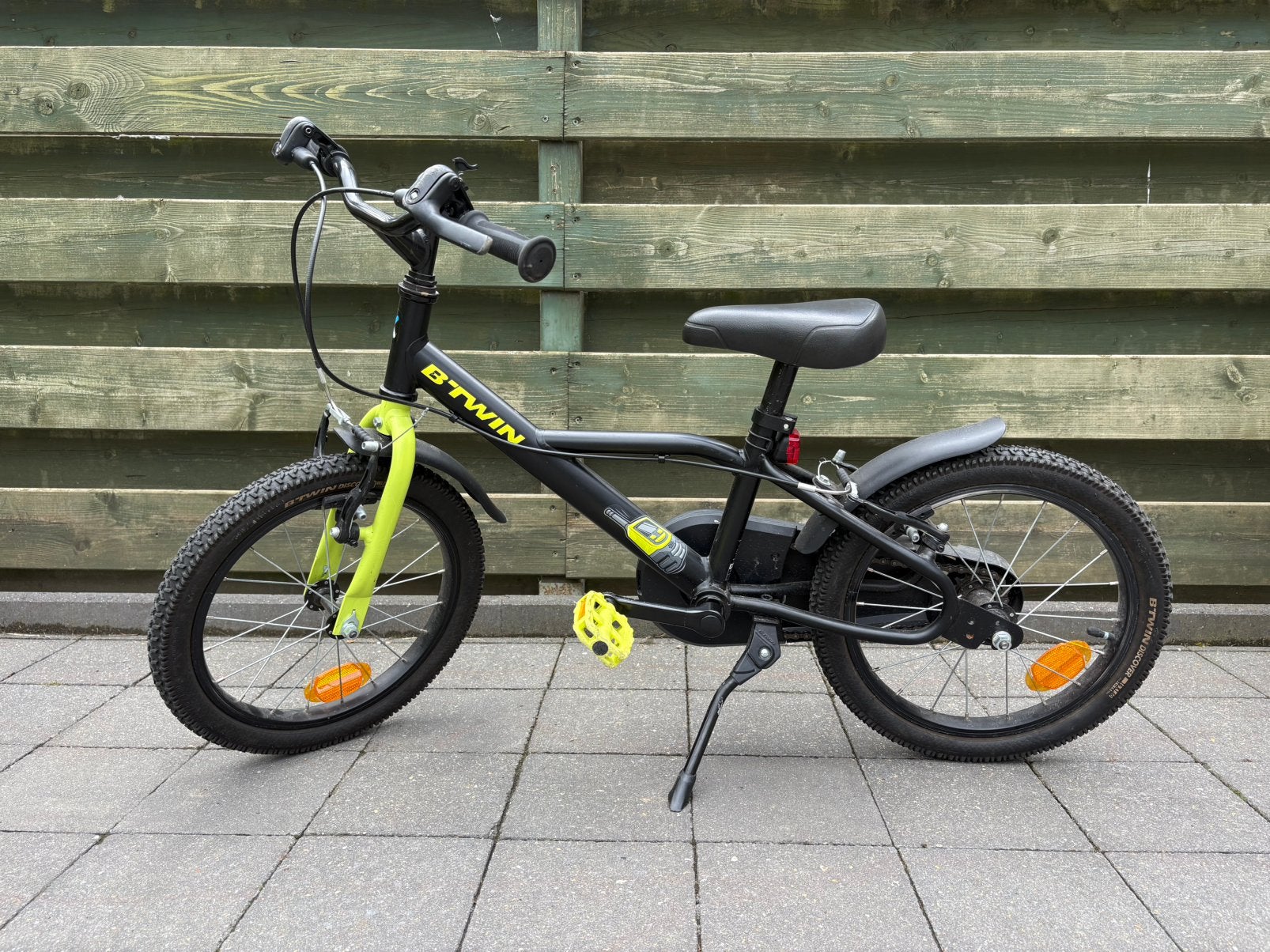 Kinderfiets b’twin, Fietsen en Brommers, Ophalen, Zo goed als nieuw