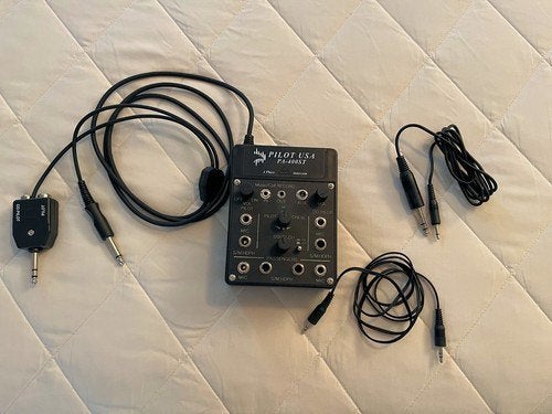 Piloot aparte intercom en 3 extra hoofdtelefoons, Ophalen, Gebruikt, On-ear