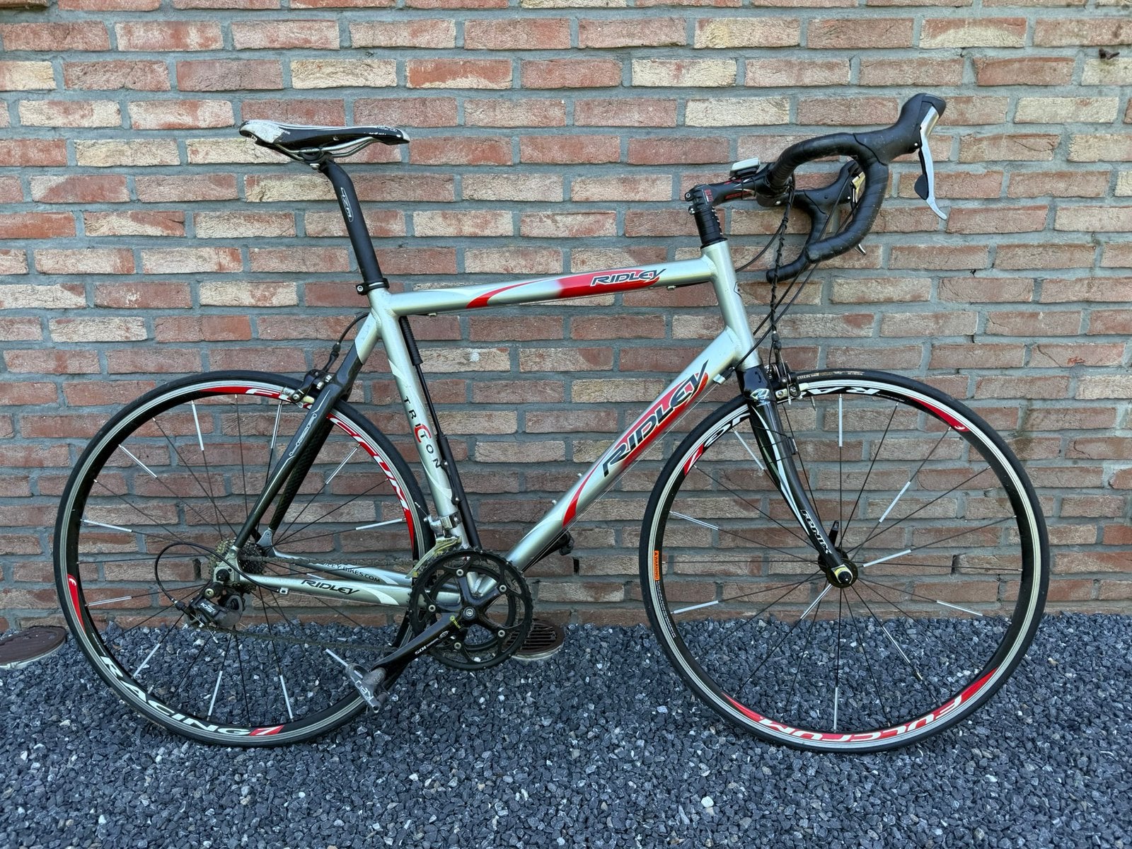 Vélo de route Ridley Triton, Autres marques, Frein sur jante, Aluminium, 57 à 61 cm