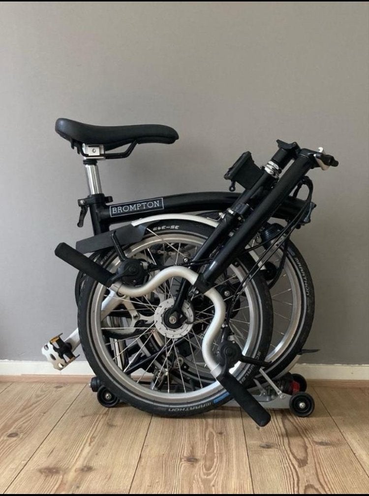 Brompton H6RN Black 6-versnellingen bagagedrager dynamo, Fietsen en Brommers, Ophalen, Brompton, 14 tot 16 inch, Versnellingen