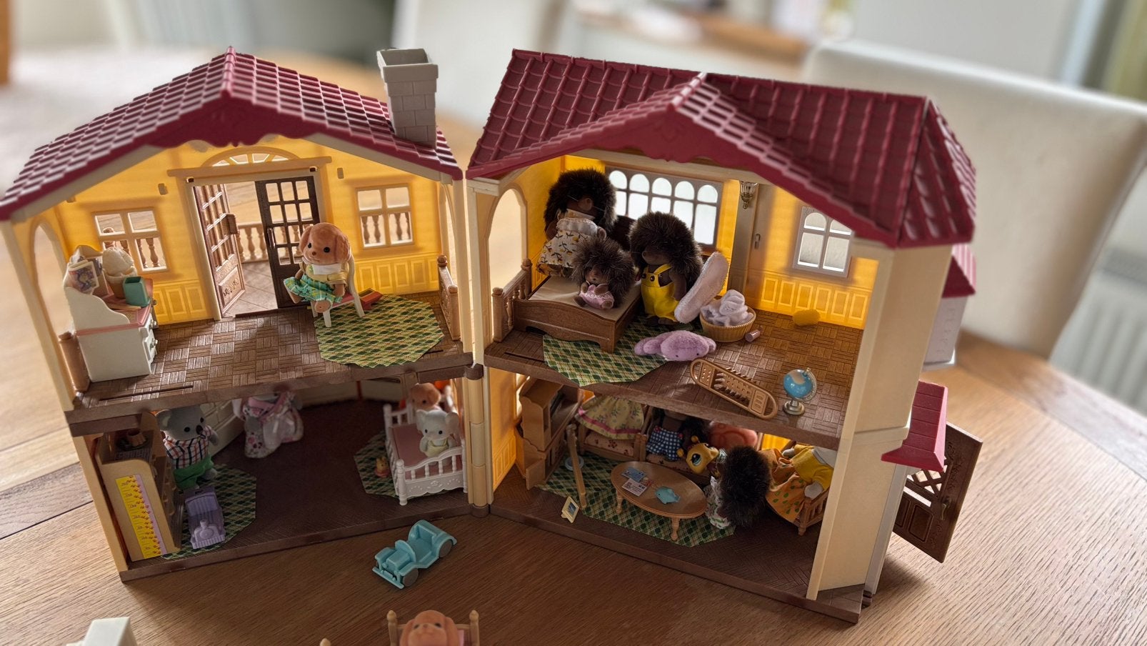 Sylvanian family, huis en toebehoren, Ophalen of Verzenden, Zo goed als nieuw
