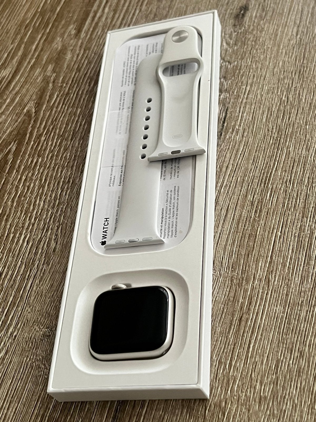 Apple Watch SE (2e generatie), 40 mm, GPS, Ophalen of Verzenden, GPS, Zo goed als nieuw