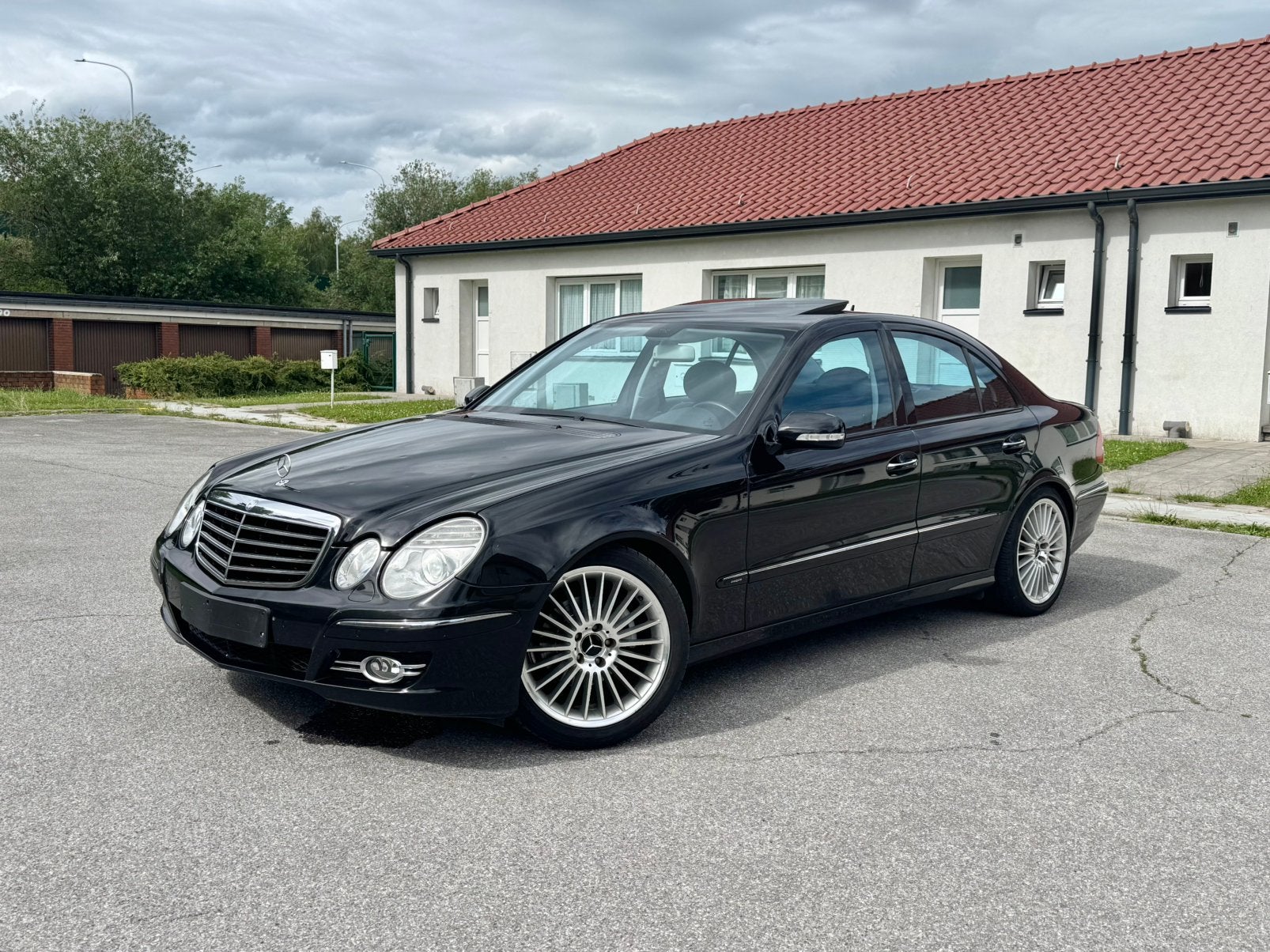 Mercedes-Benz E220 CDI**VOLLEDIGE OPTIE**KLAAR VOOR REGISTRE, Auto's, Mercedes-Benz, Automaat, Parkeersensor, Diesel, 5 deurs