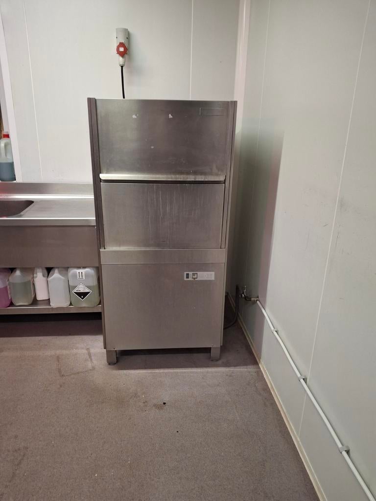 Lave vaisselle winterhalter gs680, Enlèvement