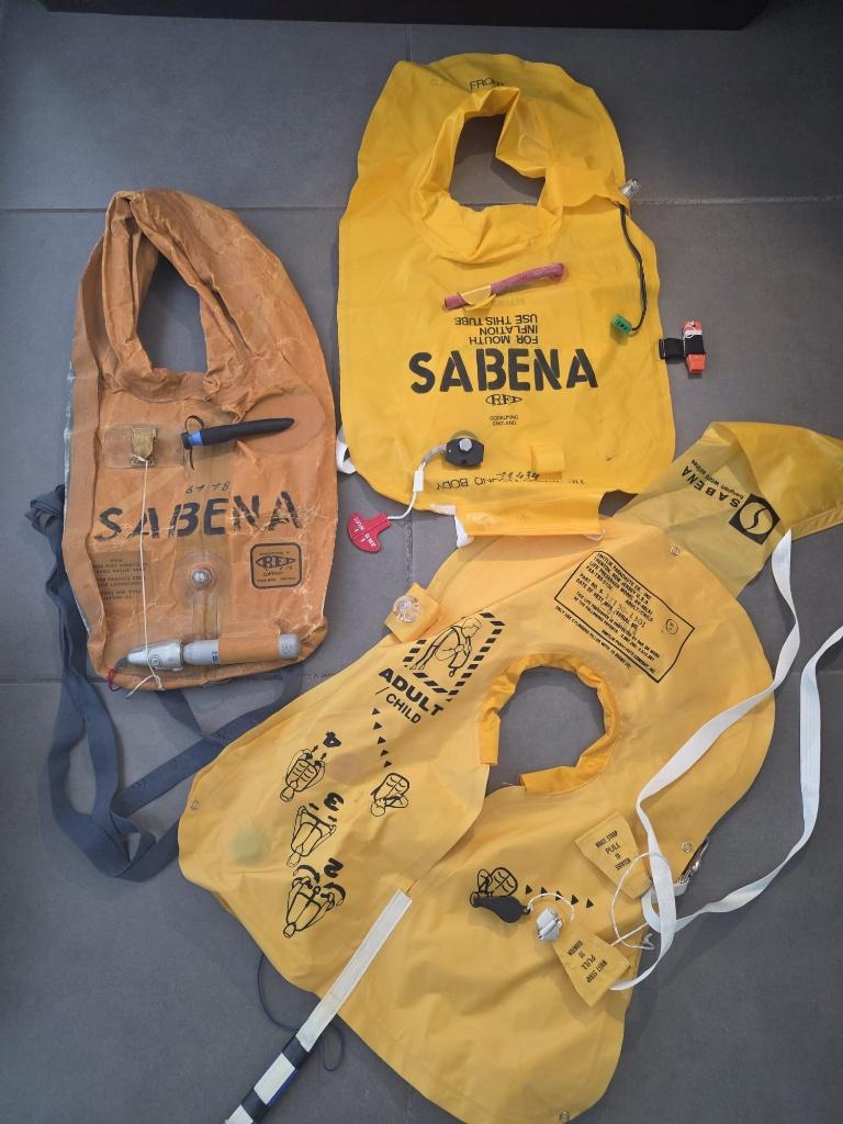 Gilets de sauvetage SABENA, Enlèvement, Utilisé, Autres types