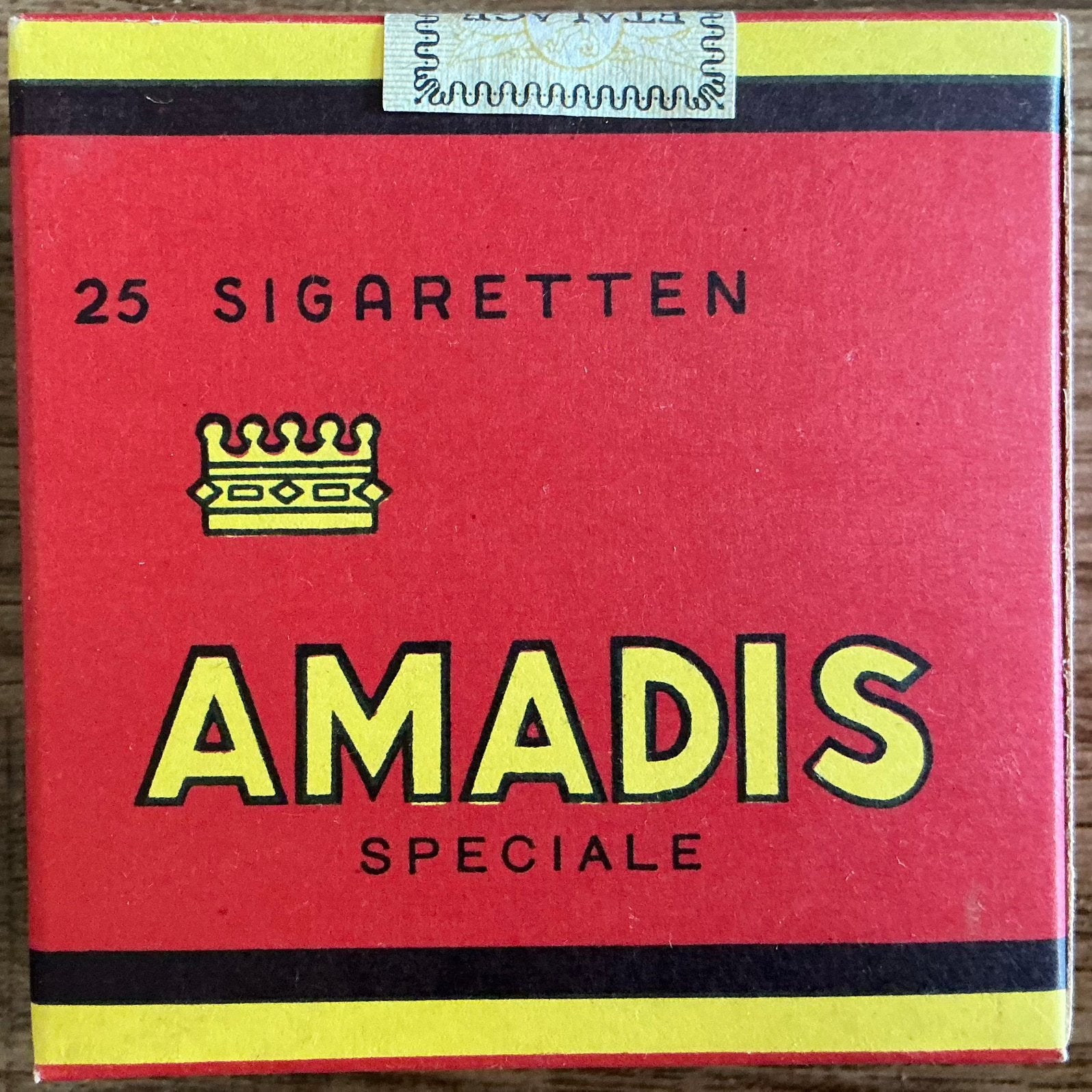 Oud AMADIS SIGARETTEN/etalageverpakking, Verzamelen, Ophalen of Verzenden, Zo goed als nieuw, Verpakking
