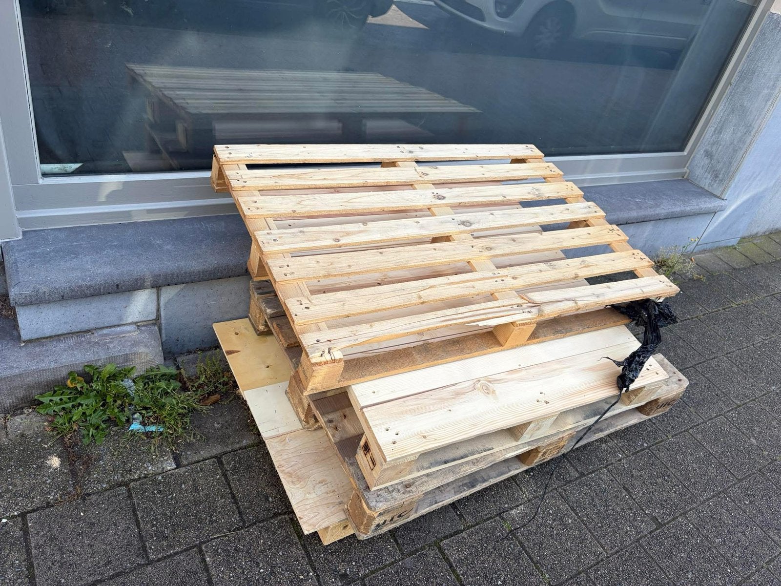 Paletten, Ophalen, Zo goed als nieuw