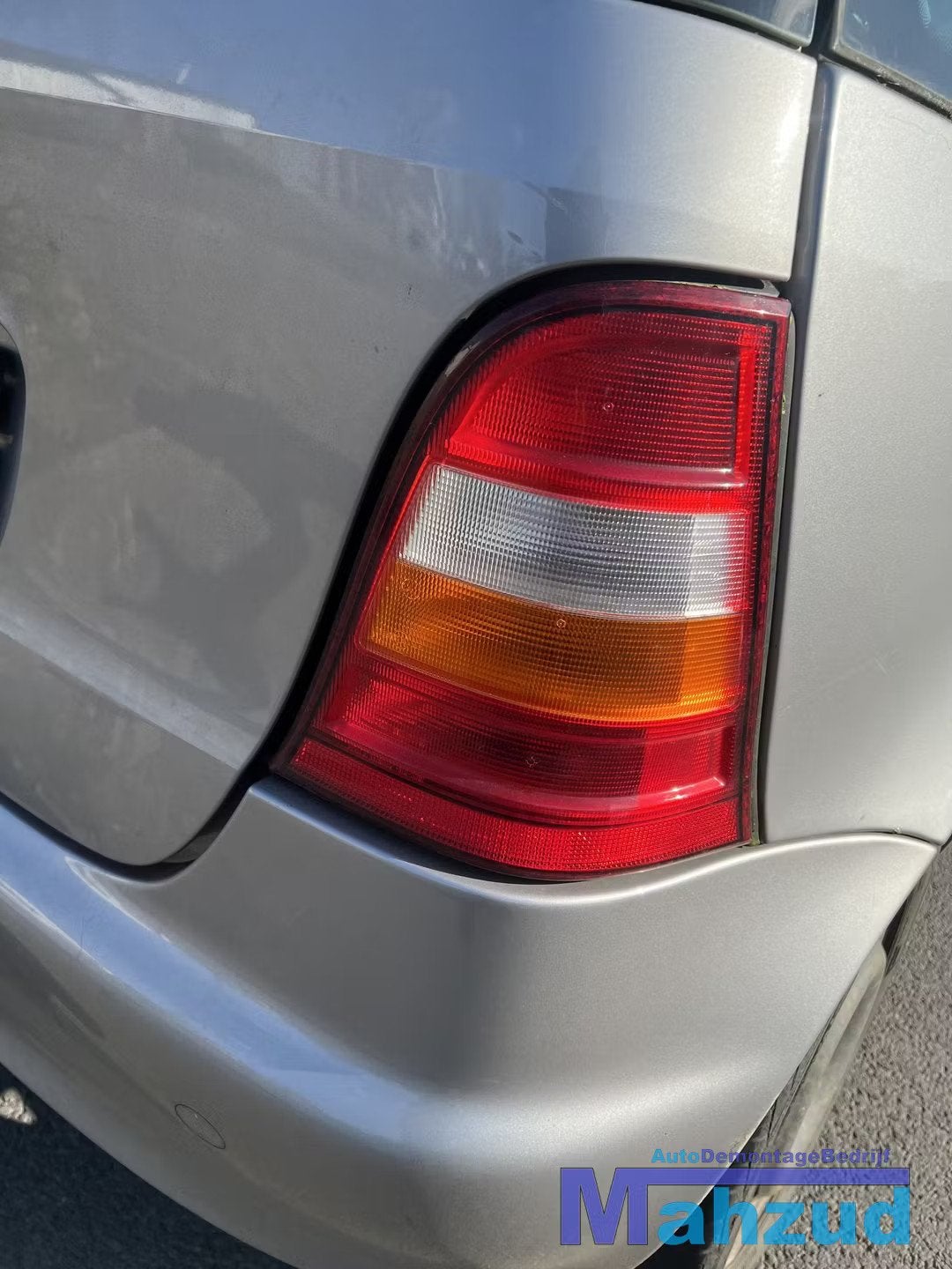 MERCEDES A KLASSE W168 rechts achterlicht 1997-2004, Mercedes-Benz AG, Mercedes-Benz, Utilisé, Mercedesstrasse 120
70372  Stuttgart, DE