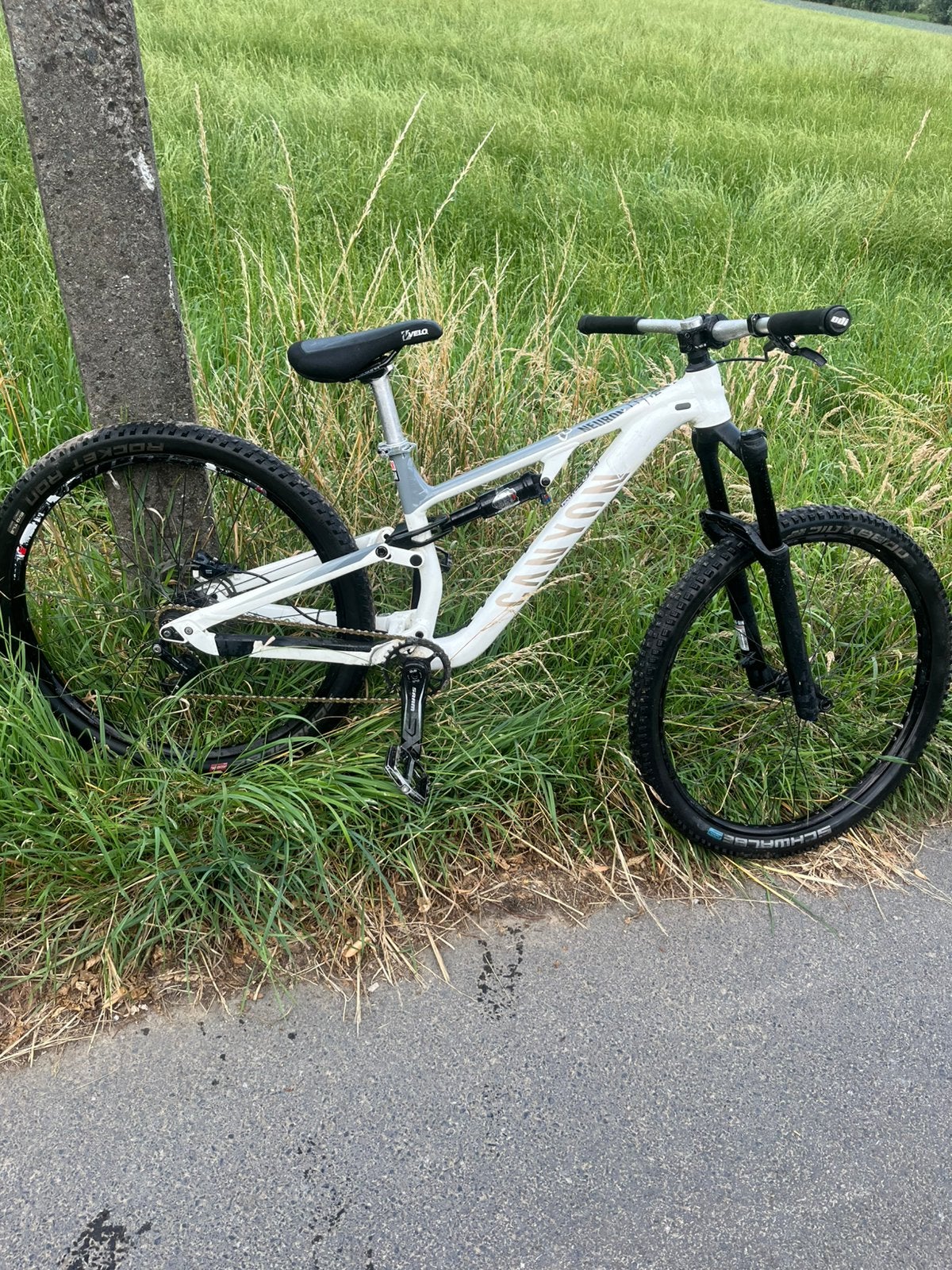 Canyon neuron young hero slope, Fietsen en Brommers, Ophalen, Gebruikt