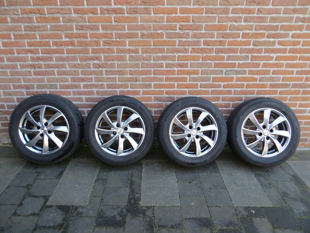 zomerbanden op siervelgen 4punts 215/55 R16, Auto-onderdelen, Ophalen, 16 inch, Banden en Velgen, Personenwagen