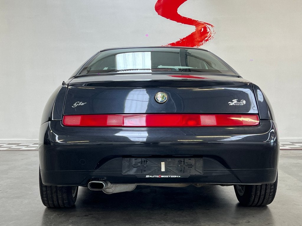 ALFA ROMEO GTV 2.0 TWINSPARK, Autos, Alfa Romeo, Cuir, Entreprise, Boîte manuelle, Noir