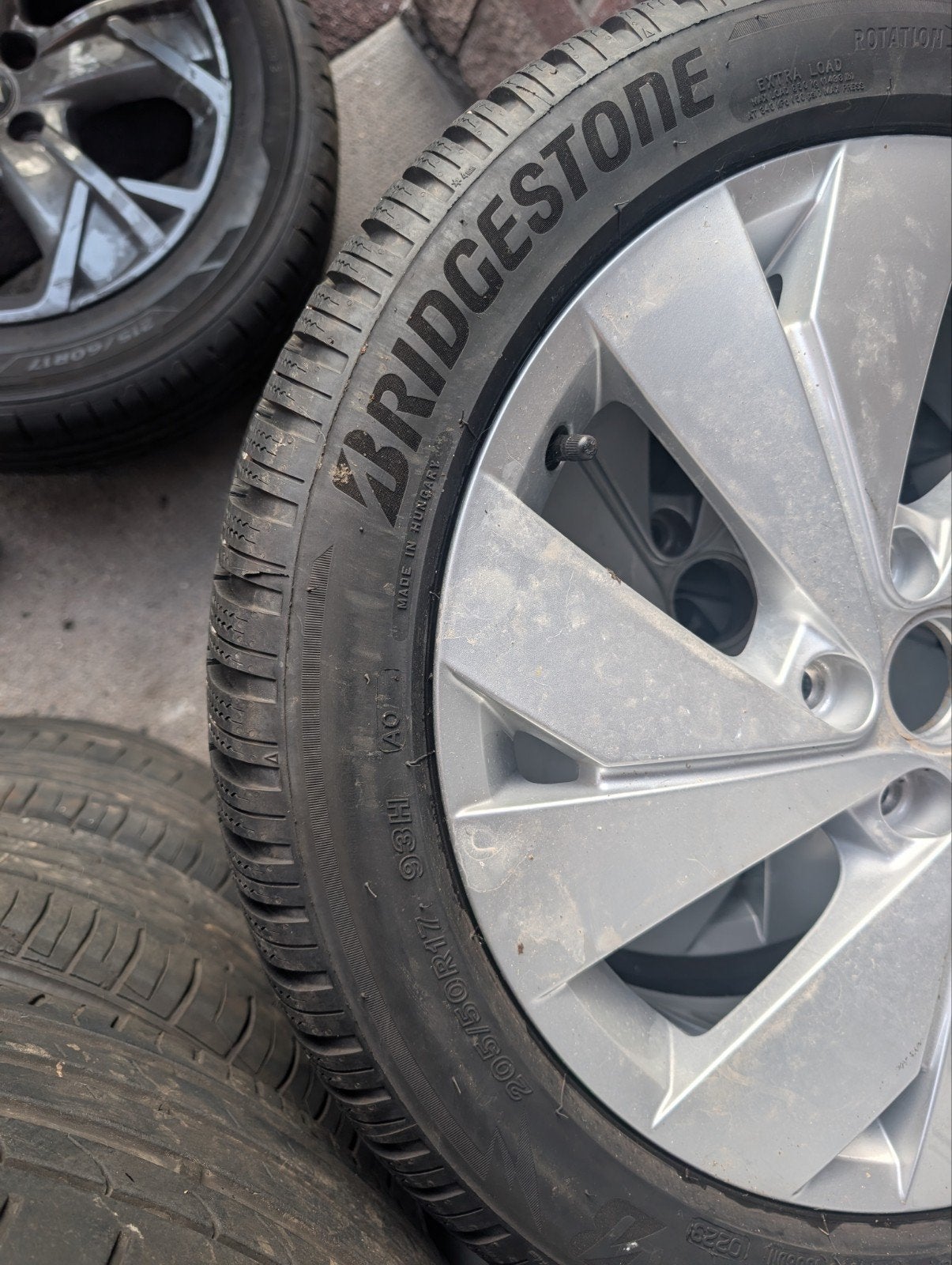 4 jante alu golf 8 pneu hiver 205 50 17, Gebruikt, Banden en Velgen, 17 inch, Personenwagen