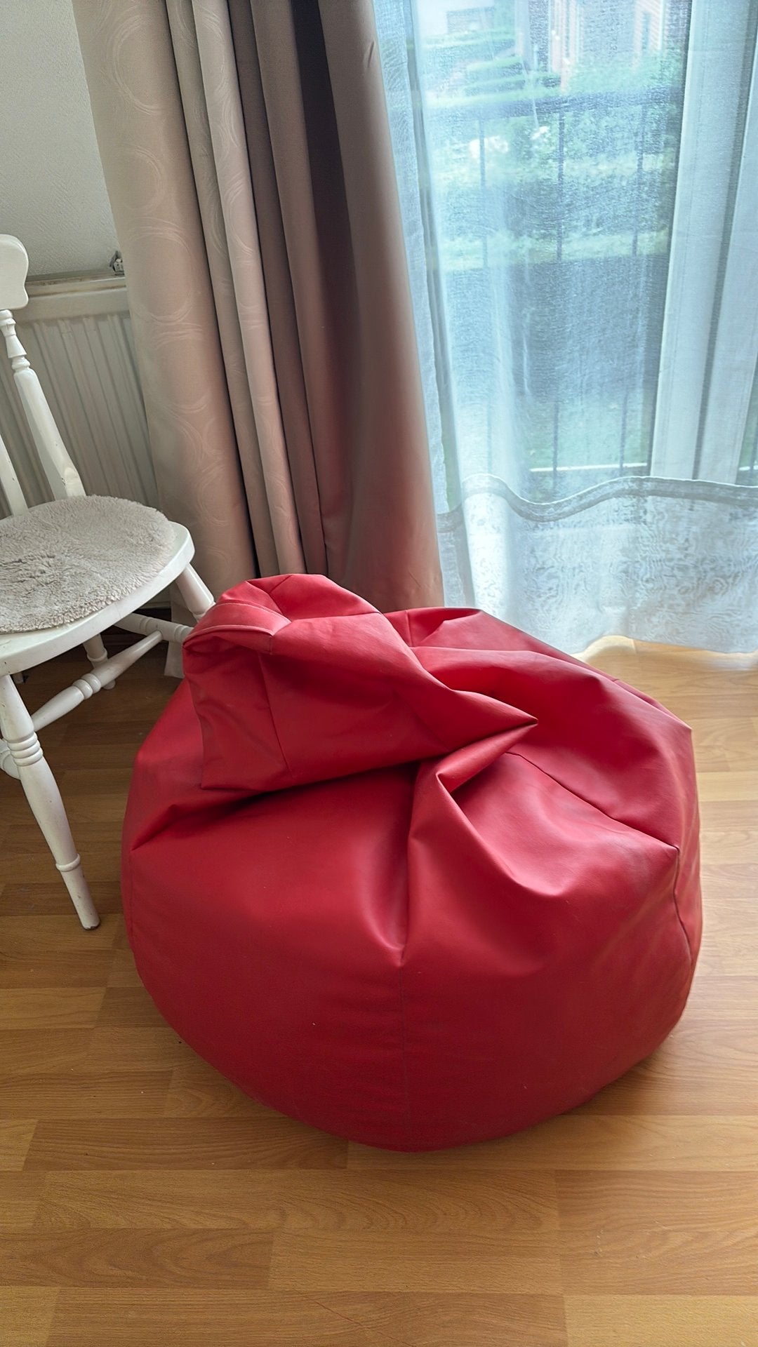 Pouf de sol en micro billes synthetique, Maison & Meubles, Sièges-poires, Enlèvement, Comme neuf, Rouge, Pouf
