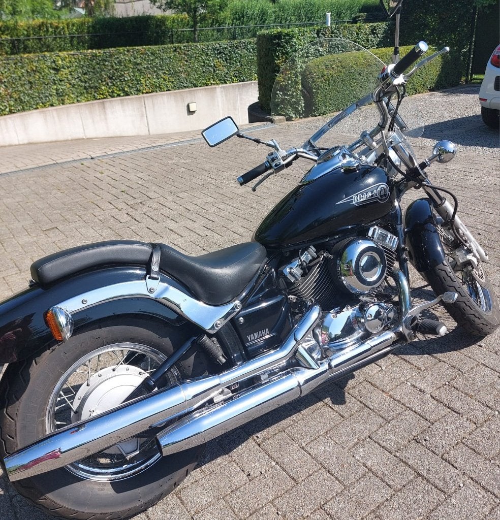 Yamaha XVW Dragstar 650 zwart  zeer mooie staat, Motos, Motos | Yamaha, Permis Moto A, Occasion, Chopper, 2 cylindres