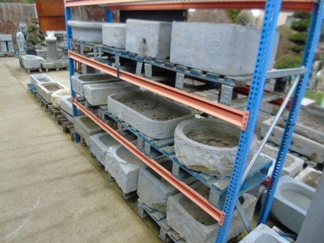 bac ou auge en pierre bleu , jardinière , grand choix !!, Moins de 30 cm, Pierre, Enlèvement, Utilisé