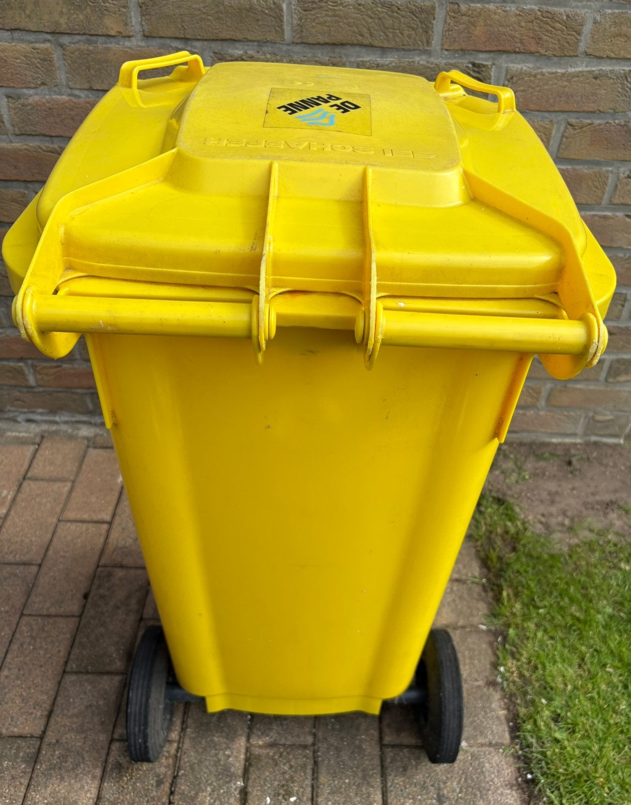 Te Koop : Rolcontainer voor papier, 40 liter of meer, Ophalen, Gebruikt, Kunststof