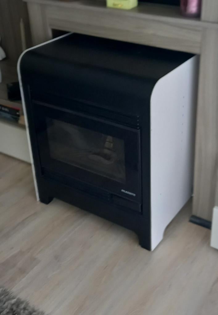 Pelletkachel Palazzetti Corinne 6KW, Huis en Inrichting, Kachels, Ophalen, Zo goed als nieuw, Pelletkachel, Vrijstaand