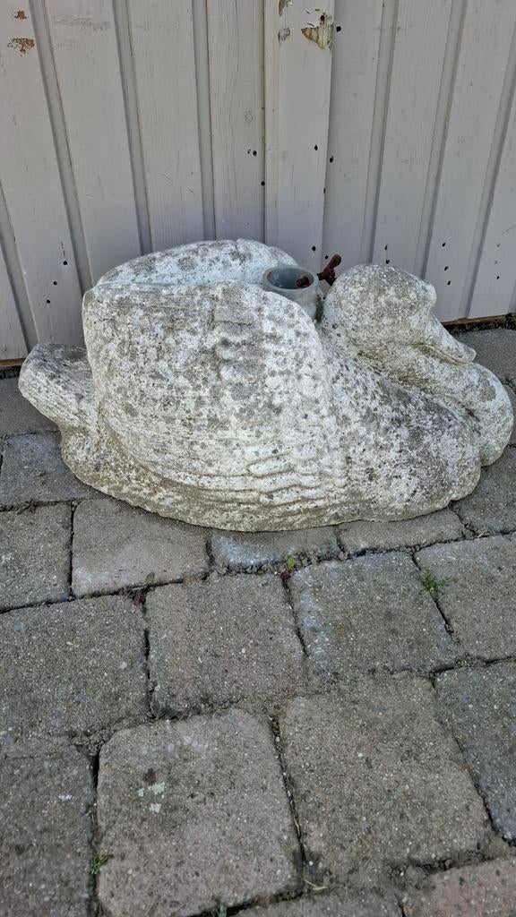 Betonnen zwaan, Tuin en Terras, Ophalen