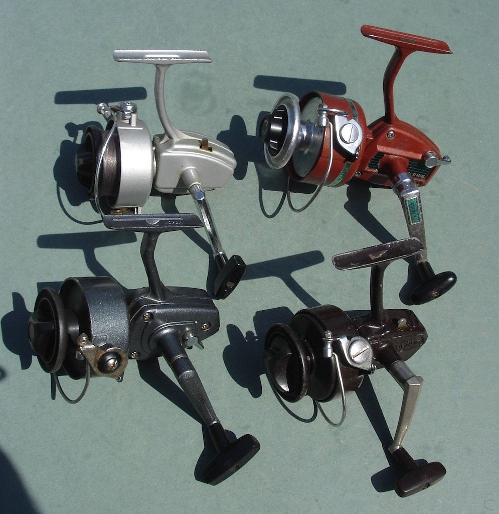 4 oude vis molens .2 x Daiwa , Dam + Olympic, Ophalen, Gebruikt, Molen