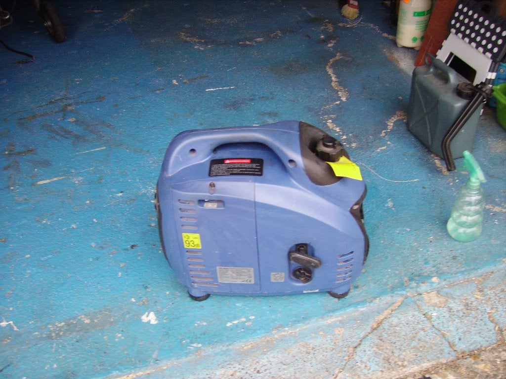 HBM stroomgenerator 1500w, Bricolage & Construction, Enlèvement, Comme neuf, Essence