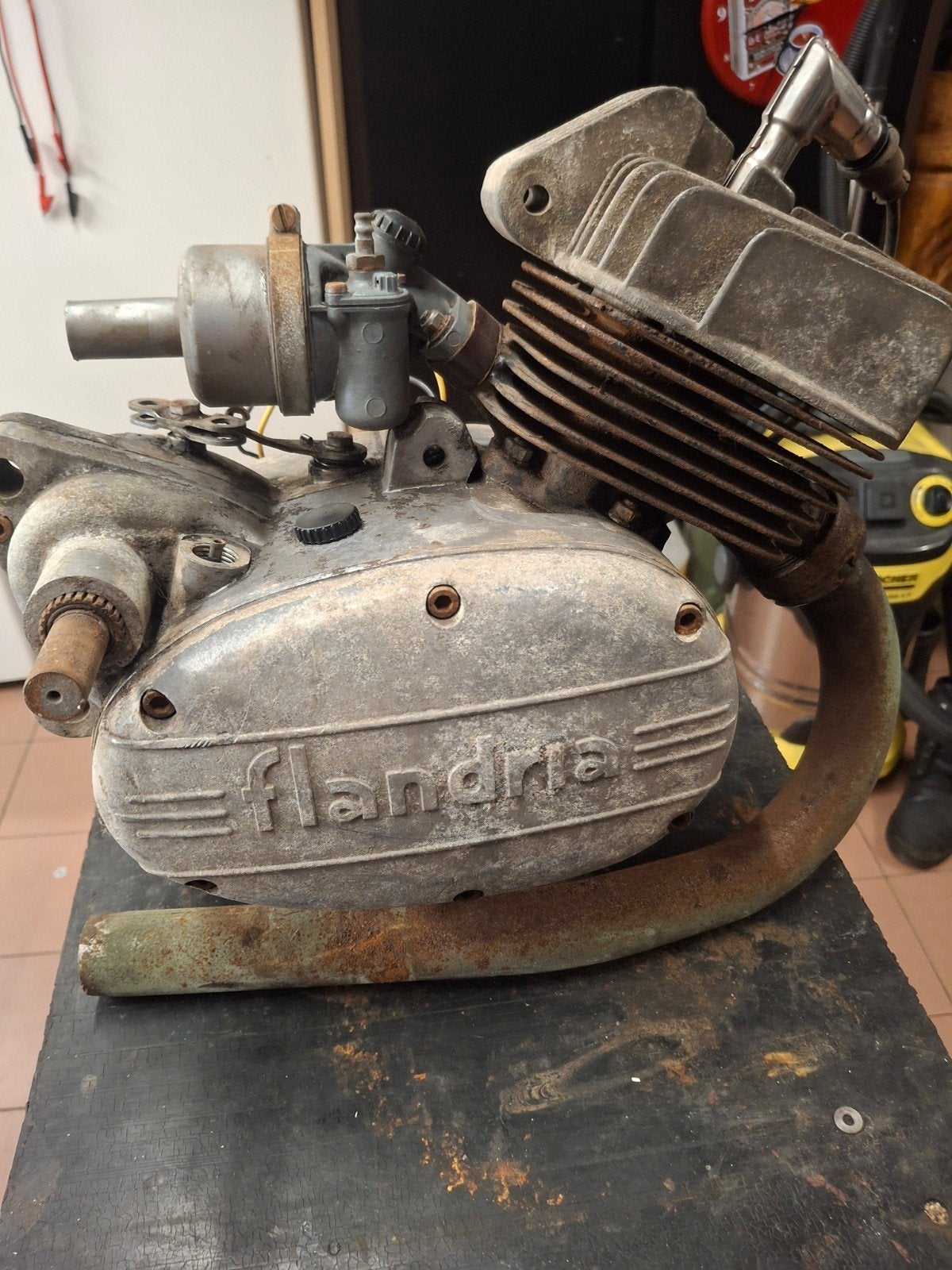 Motorblok flandria 4 bak, Vélos & Vélomoteurs, Pièces de cyclomoteur | Oldtimers & Ancêtres, Enlèvement