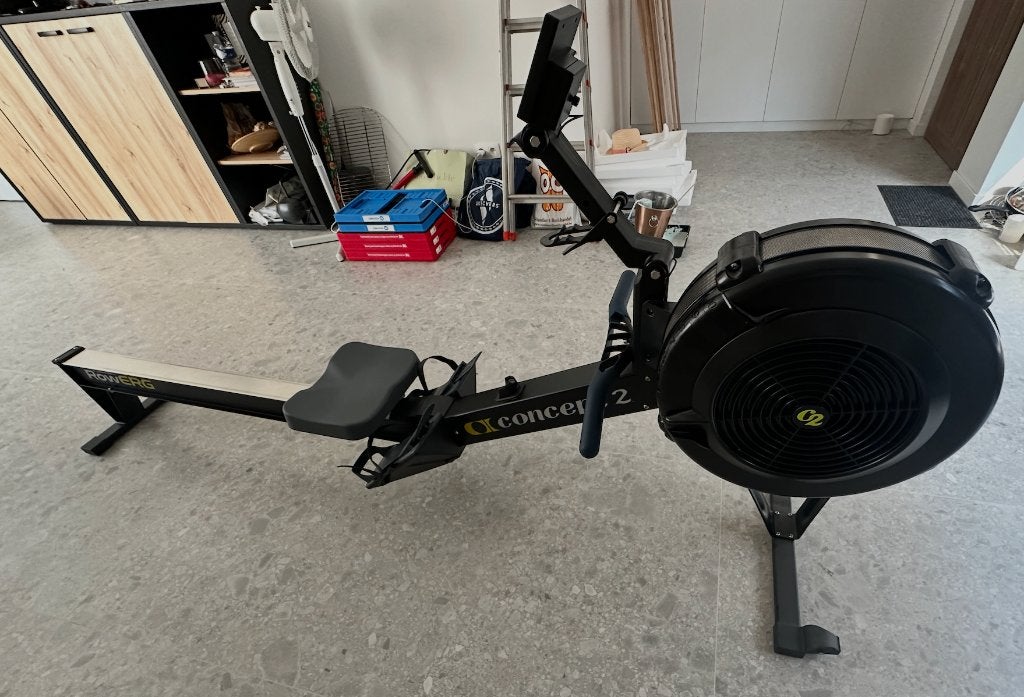 Concept2 Rowerg roeimachine (PM5) - Nieuwstaat, Sport en Fitness, Ophalen, Zo goed als nieuw, Benen, Roeitrainer