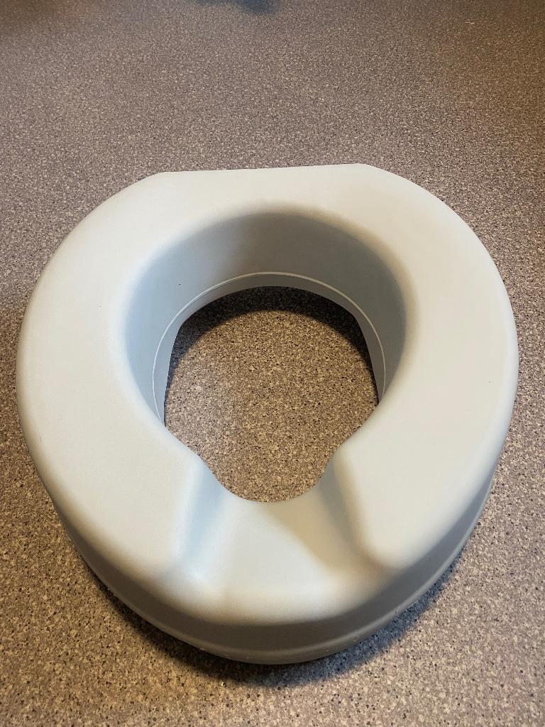 Toilet verhoger, Ophalen, Zo goed als nieuw