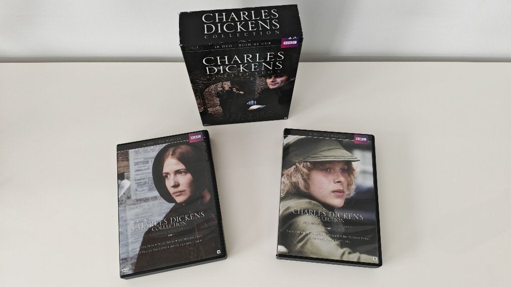 CHARLES DICKENS COLLECTION (18 DVD box), CD & DVD, DVD | Drame, Tous les âges, Enlèvement ou Envoi, Comme neuf, Historique ou Film en costumes